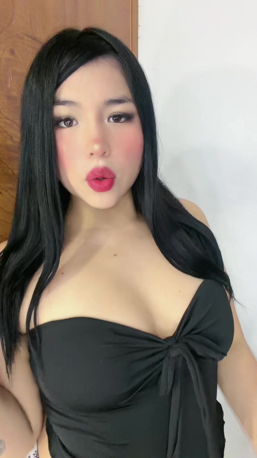 @user08683886188