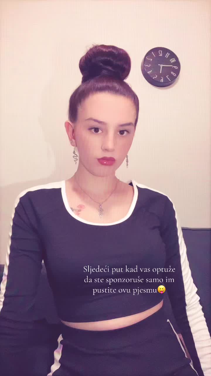 @Ena Poprženović