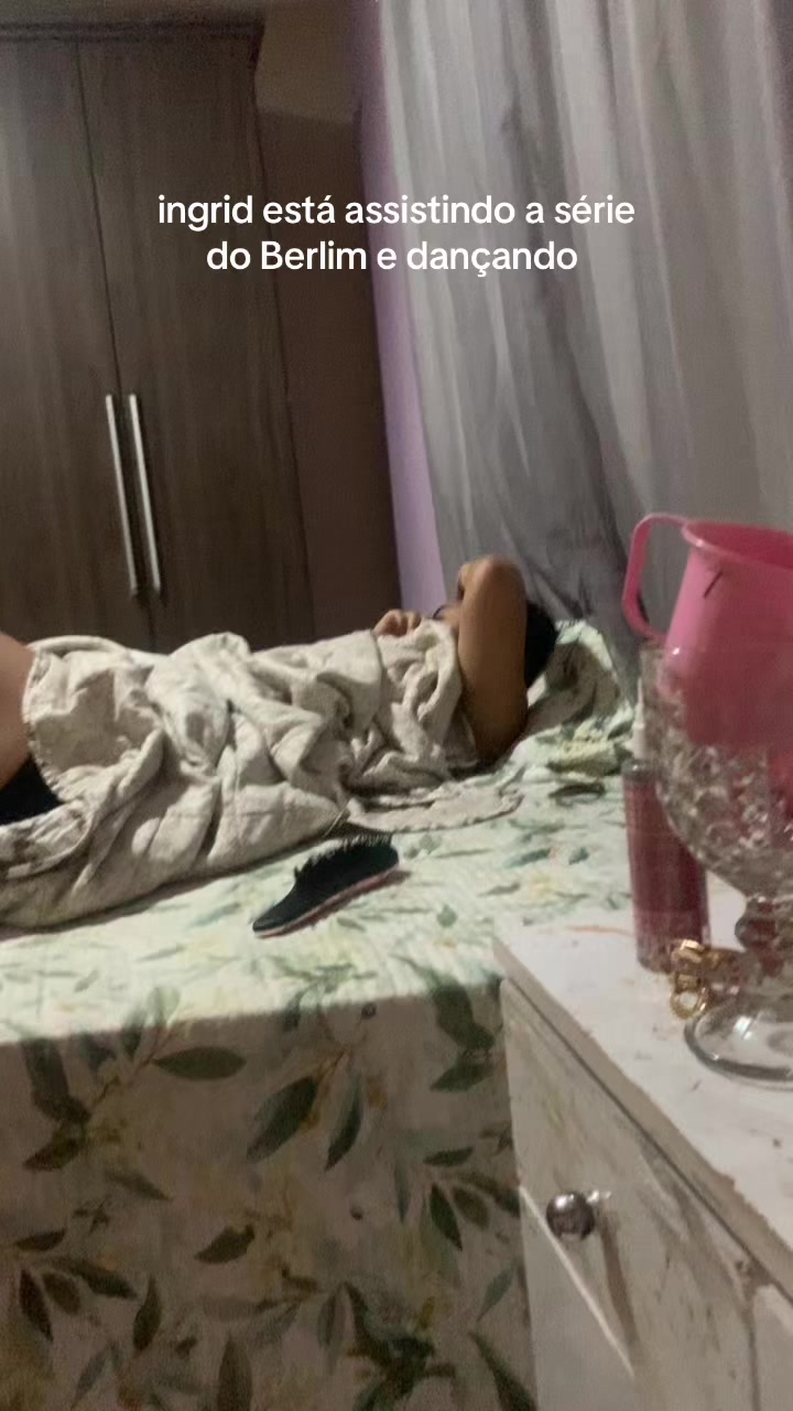 @oq a Ingrid tá fznd