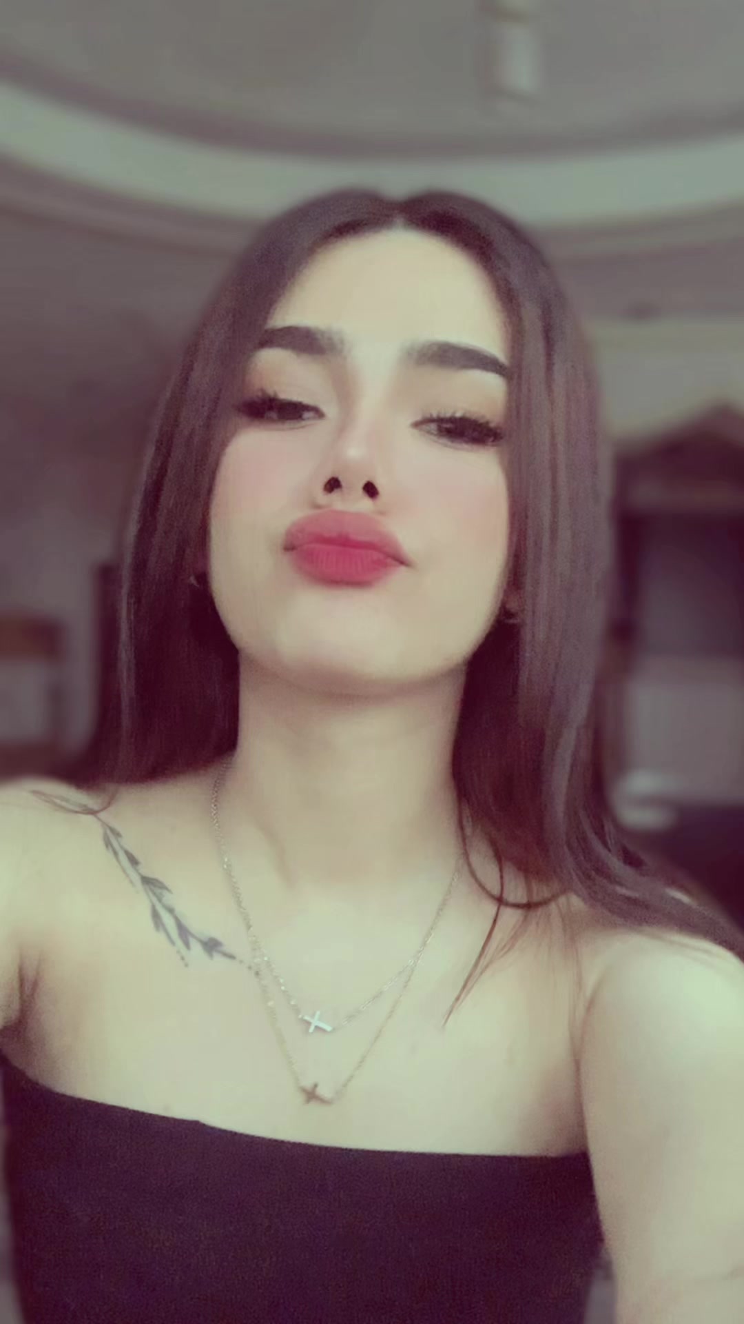 @melika