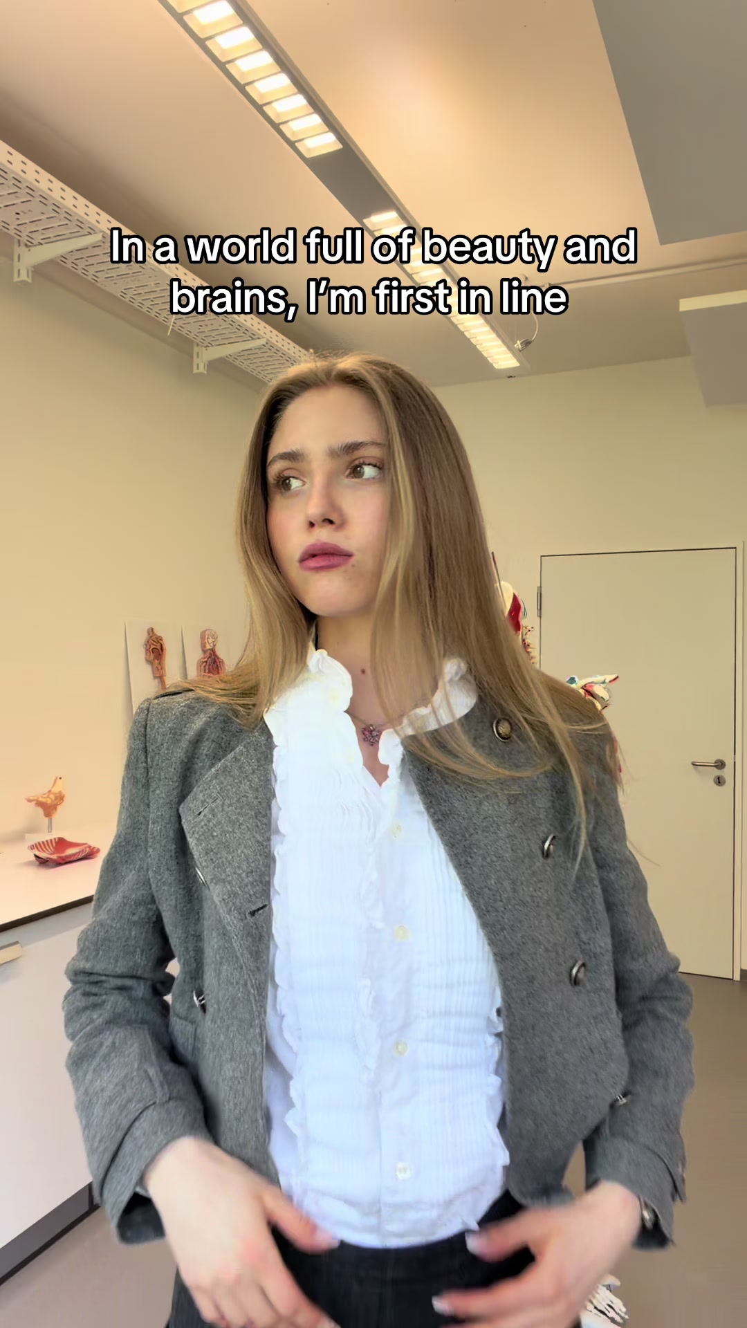 @NikaFabjan