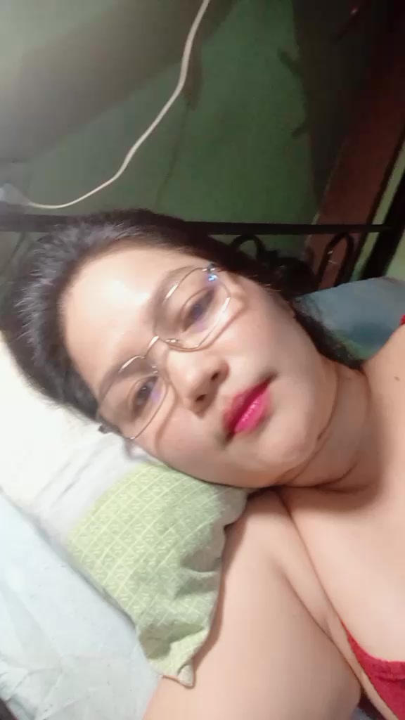 @Rowena Delos Santos