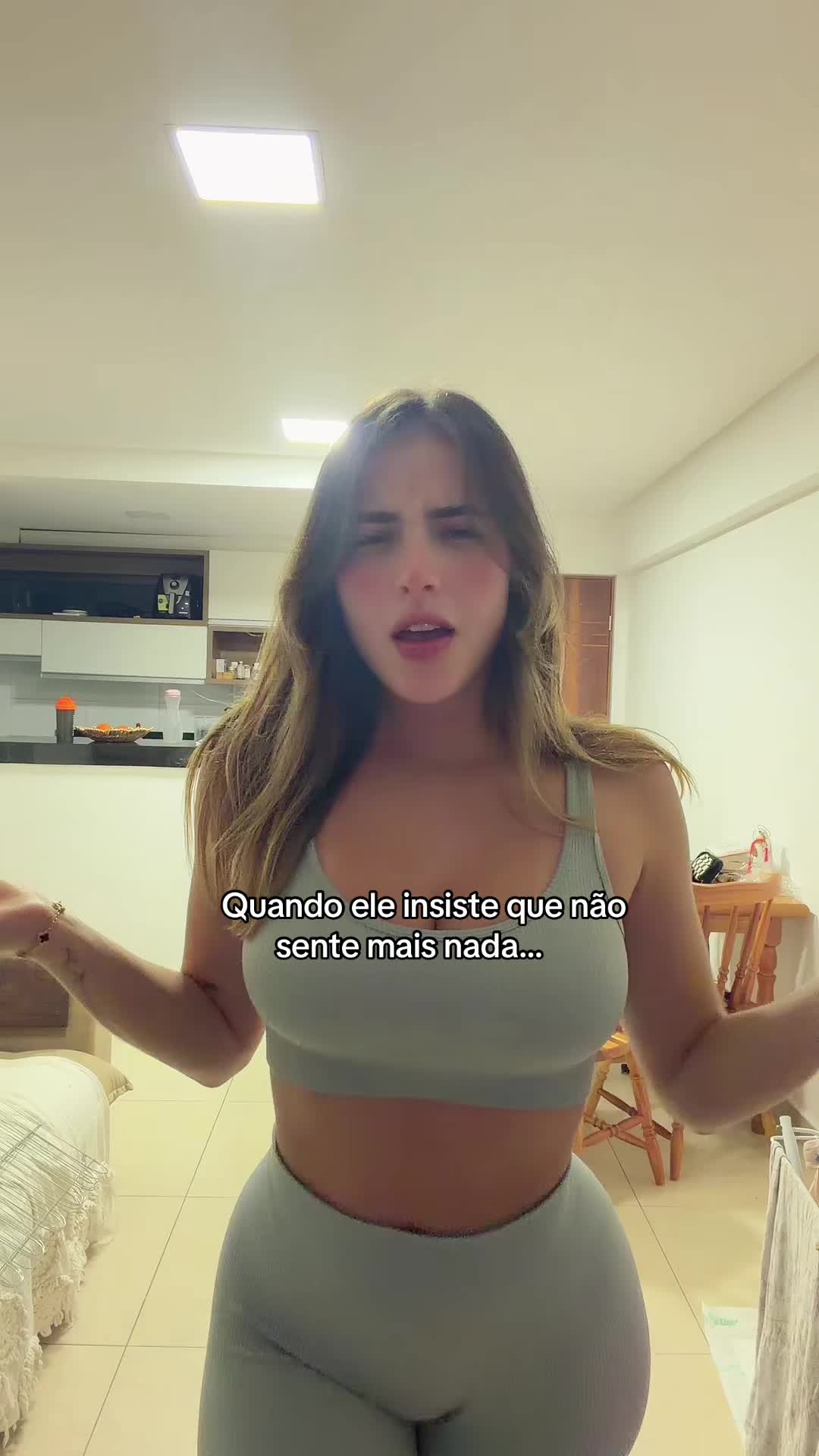 @alícia