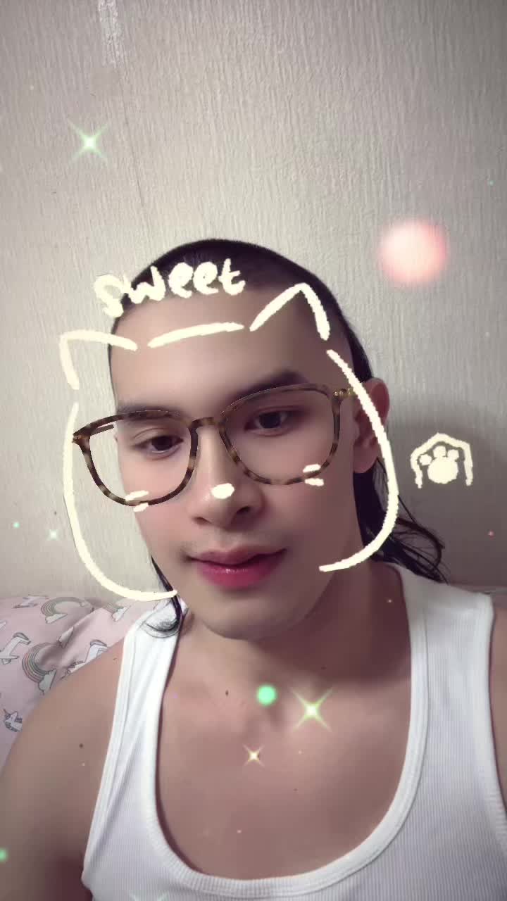 @😻🇯🇵Lloyd🇵🇭😻