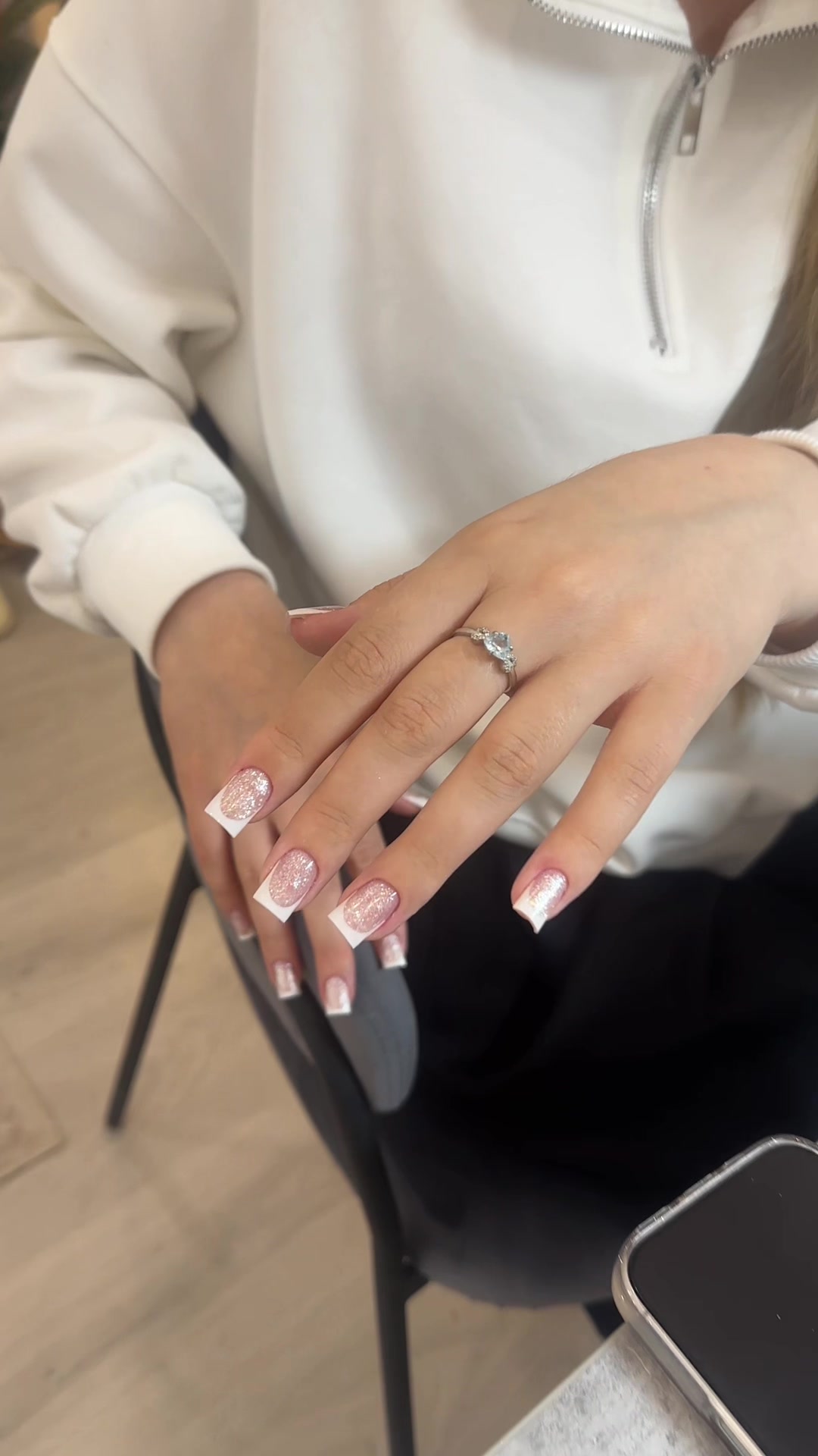 @Малышка