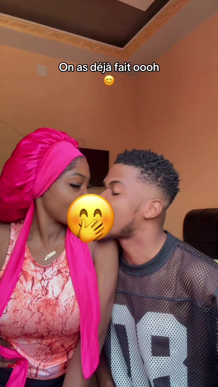 @𝑴𝒓 𝒑𝒐𝒑𝒖𝒍𝒂𝒊𝒓𝒆 🇨🇩📌