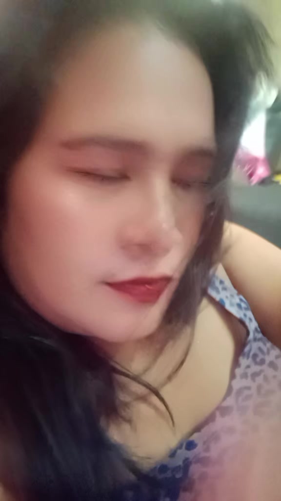 @leyan D.