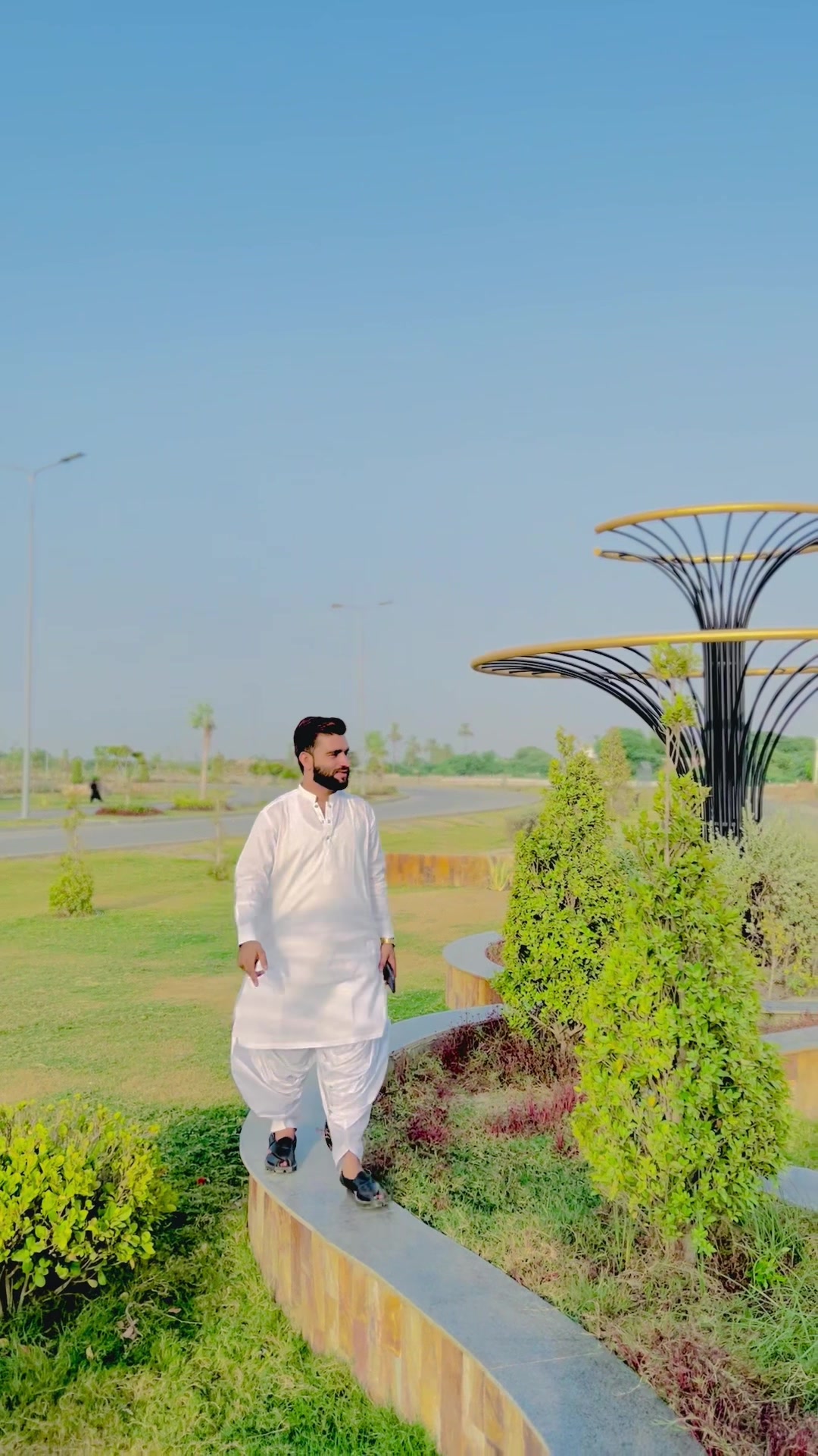 @👑Nawab Latif👑
