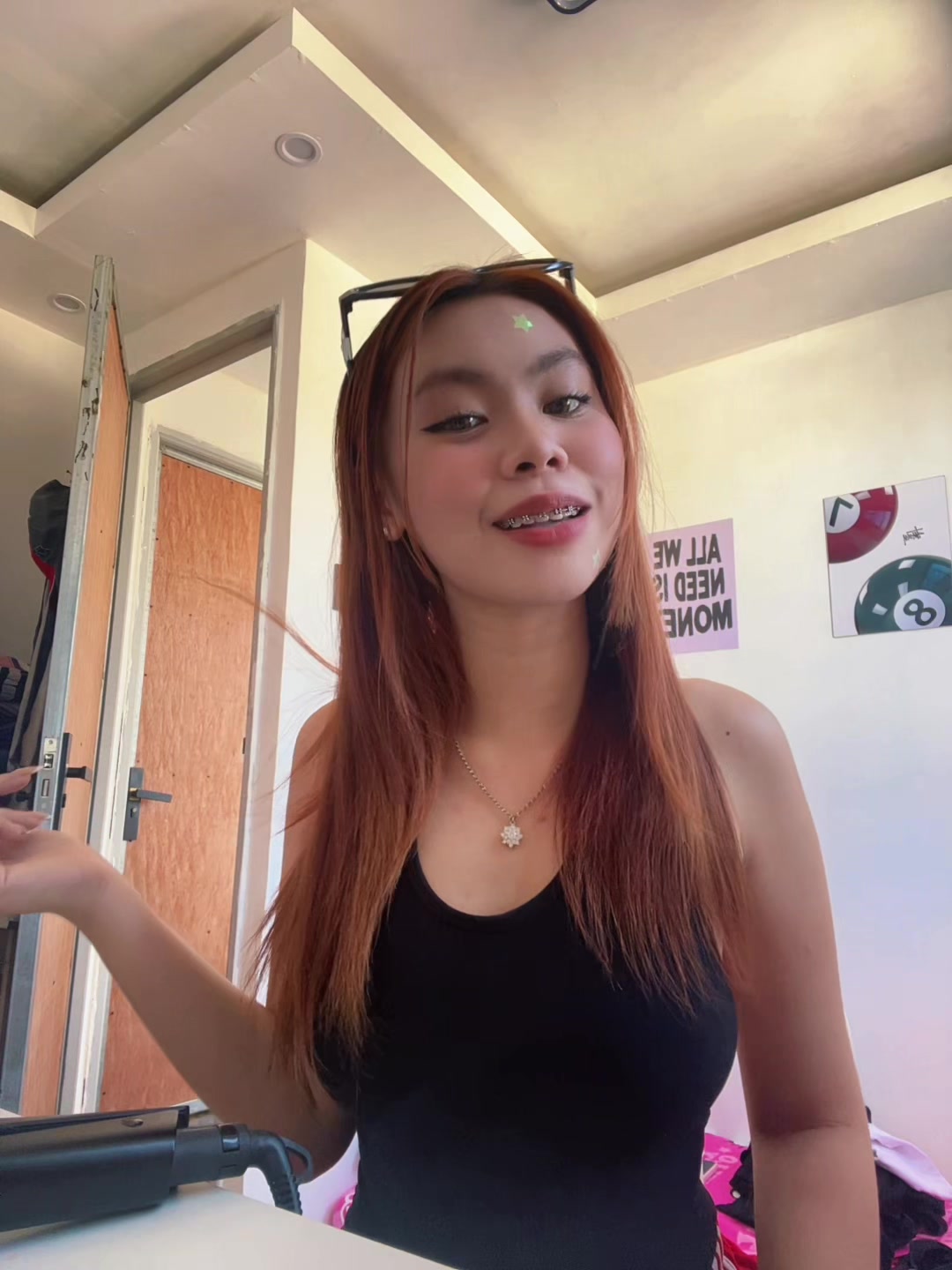 @Whoslebs_ on IG