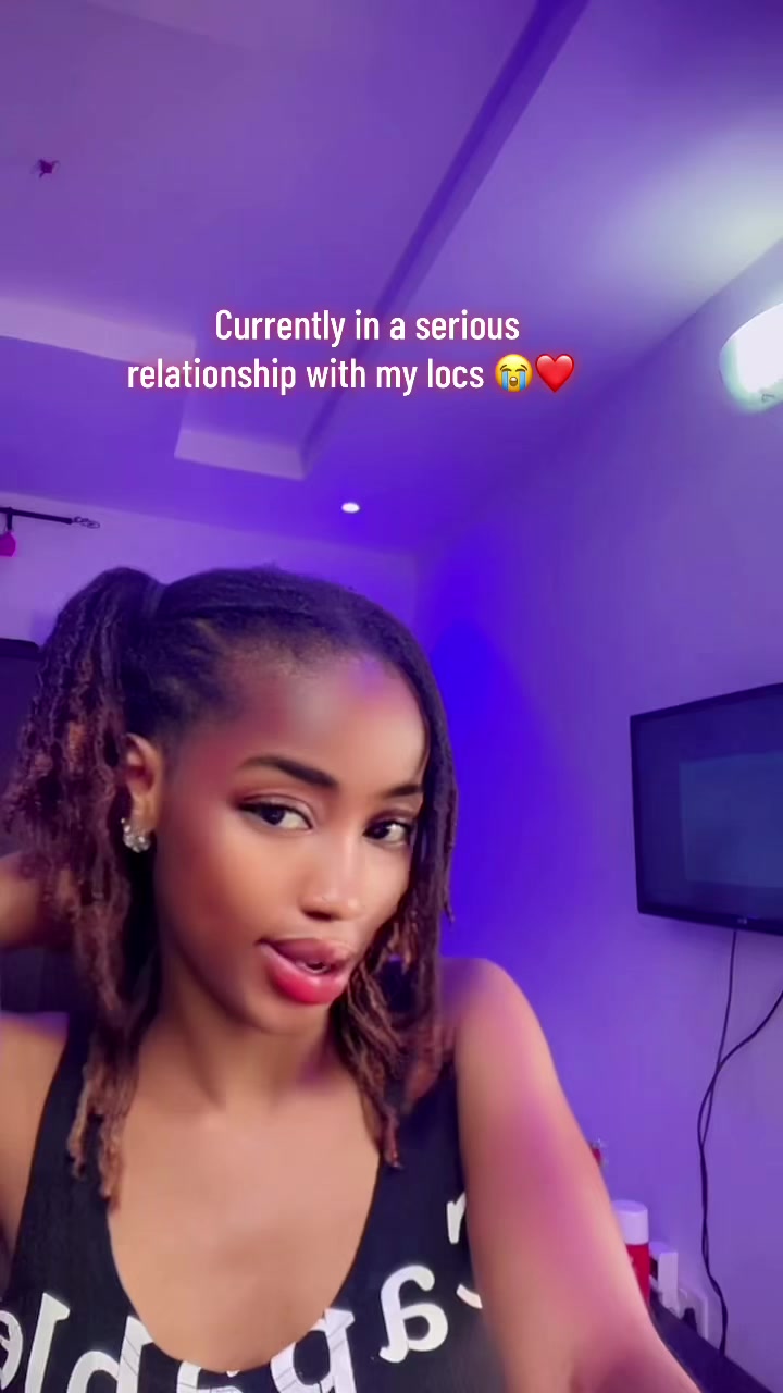 @petitesimbi