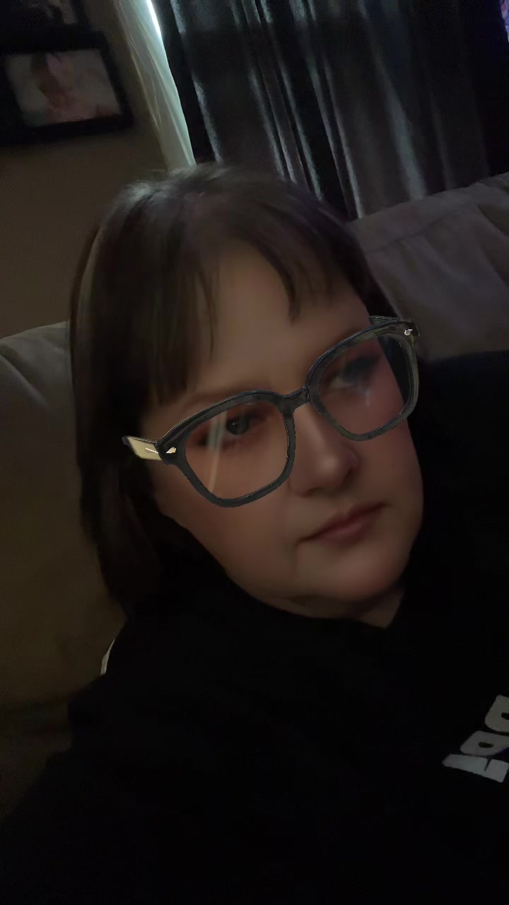 @KristyZ