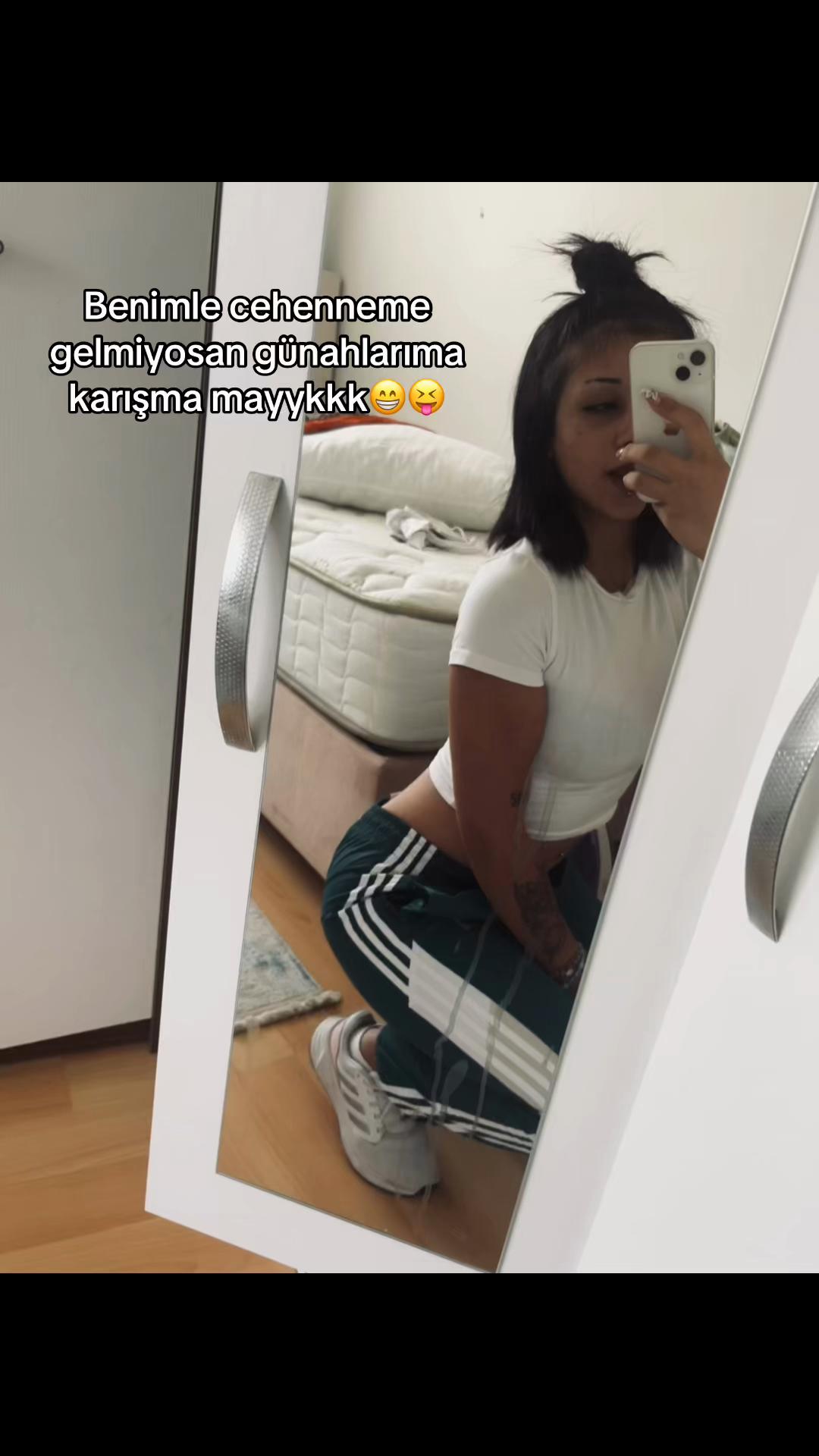 @lili