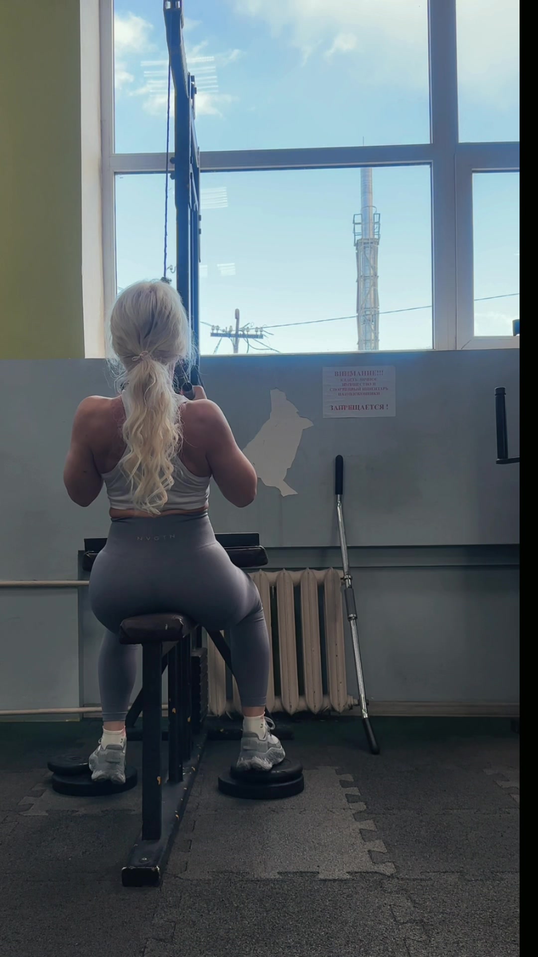 @user90712768571
