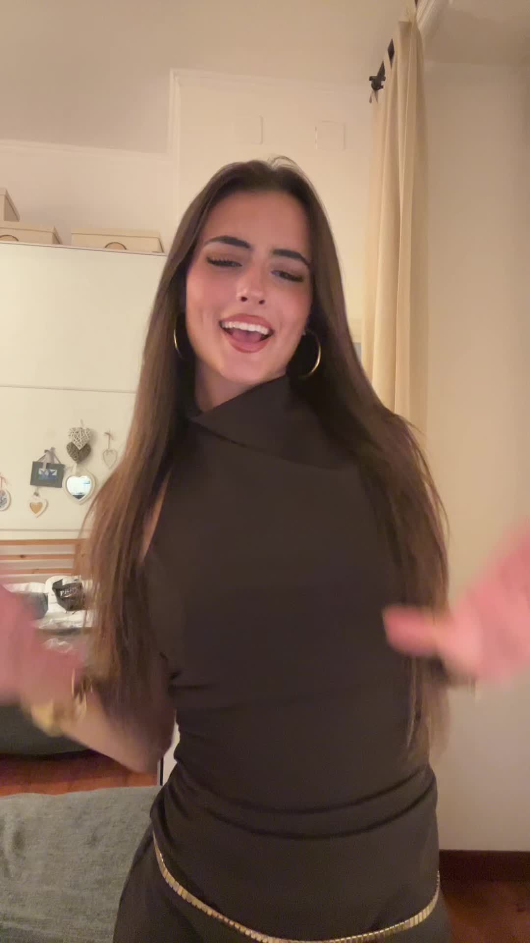 @aleee