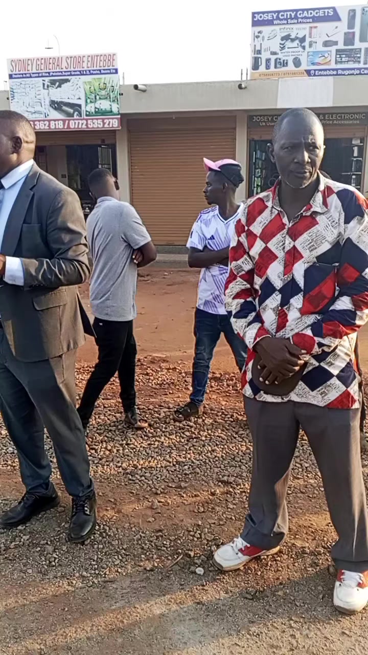 @Don KING Mugabi wa bobi wine