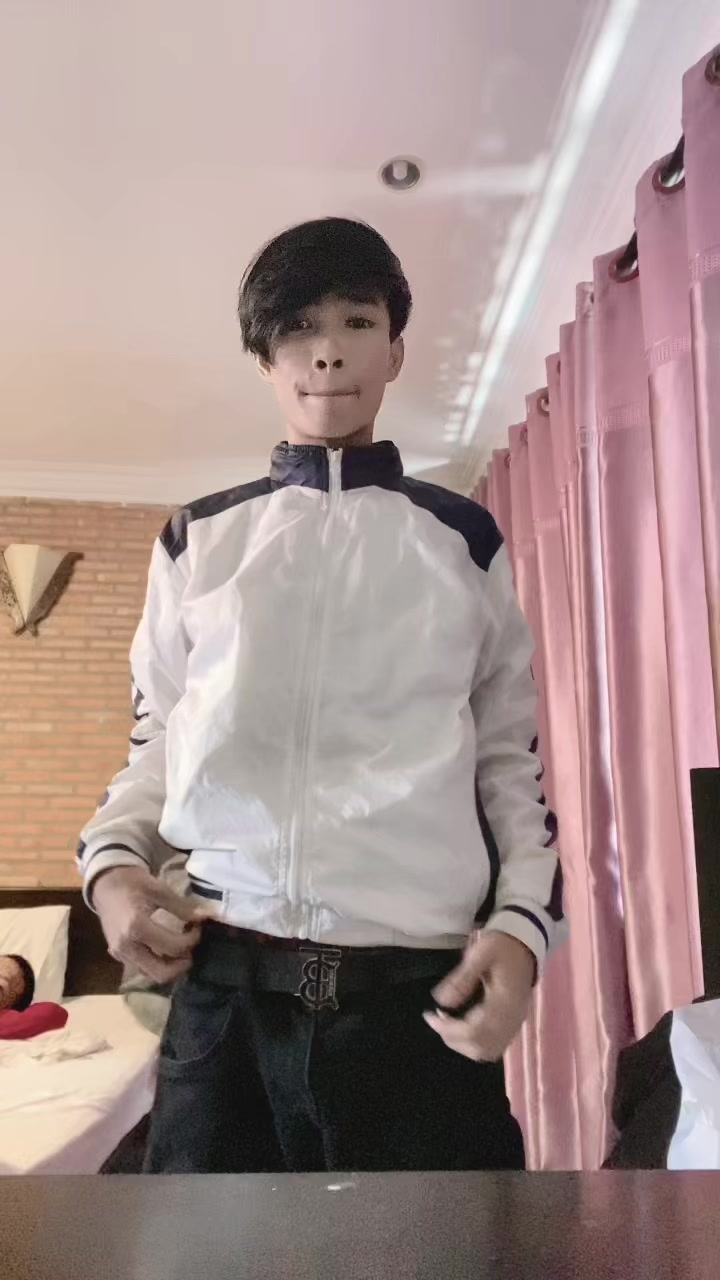 @Ahh Khochjit