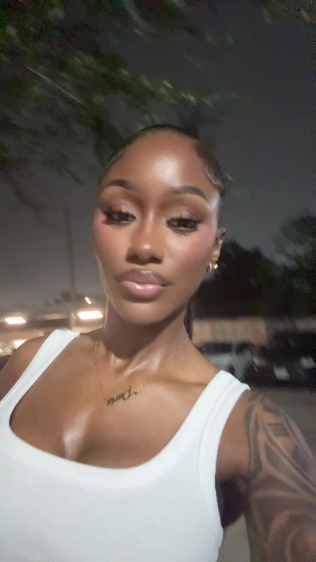 @Theparisgreenard