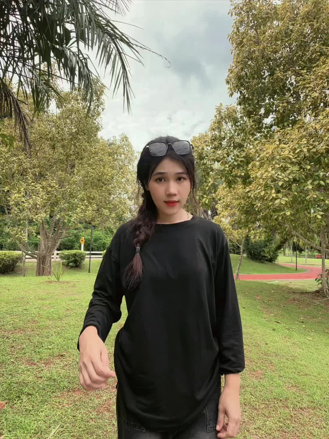 @Myat Noe(စခန်းသစ်သူ❤️)
