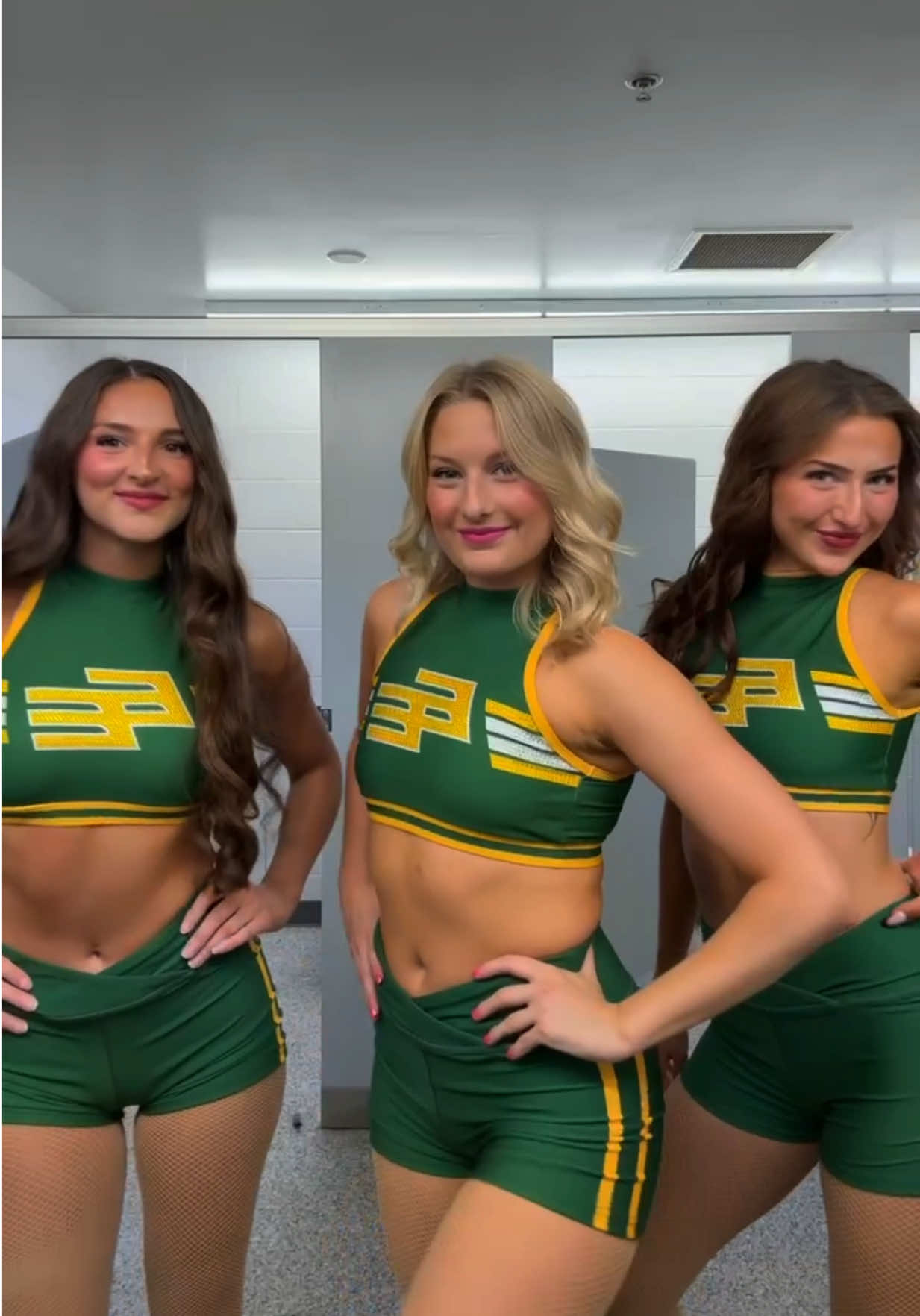 @Edmonton Elks Cheer Team