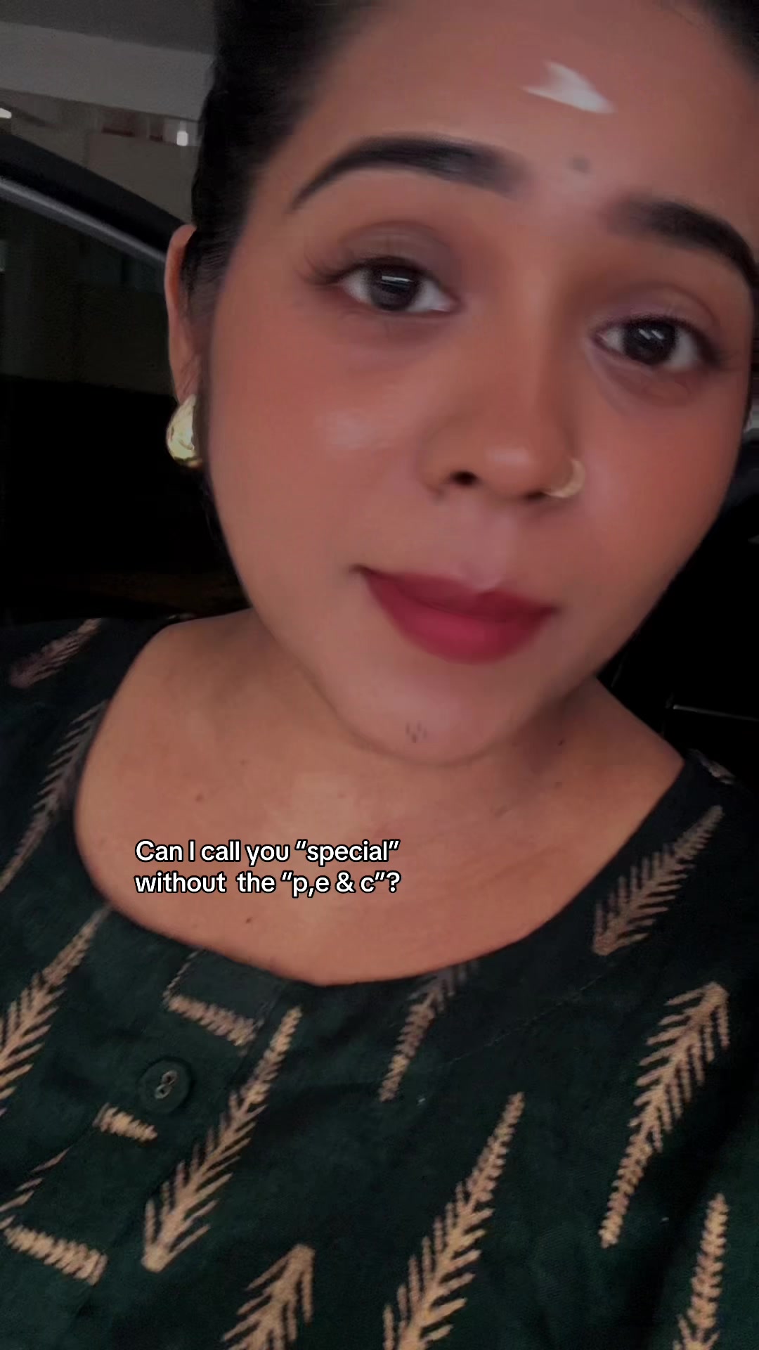 @Devaki_🦋