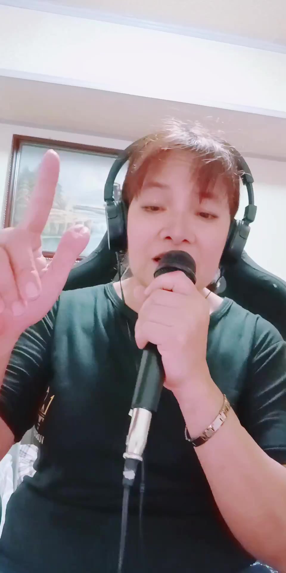 @๐ถLUCY'S CORNER ๐๐๐ค