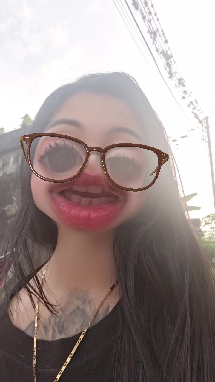 @Gaby Kajale