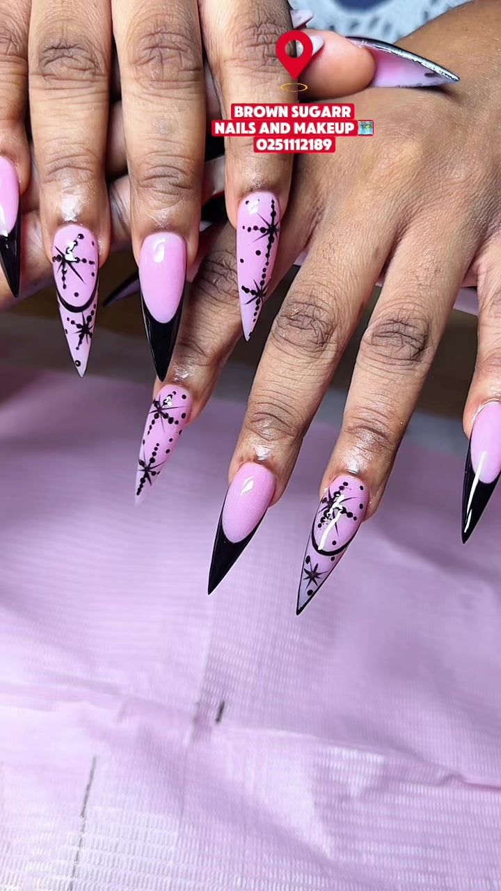 @BrownSugarrNails💅🏾🇬🇭👌🏾