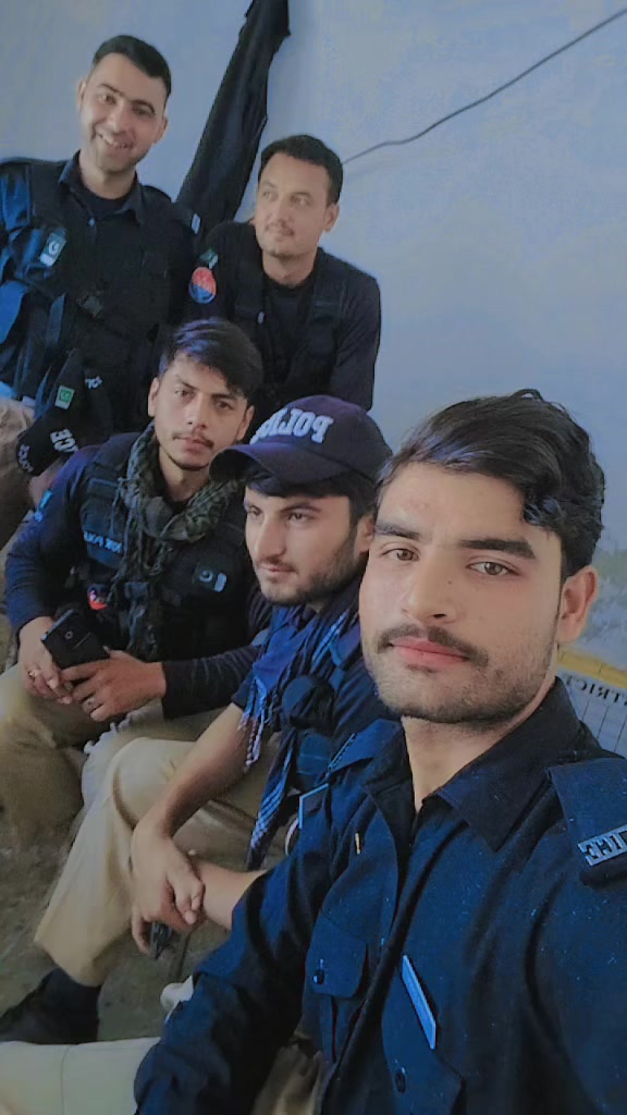 @king_👑 Tariq_shah 👑