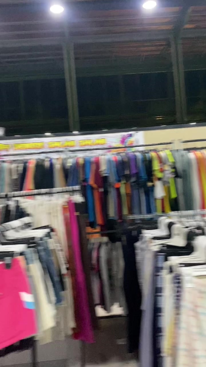@BY DENISE STORE