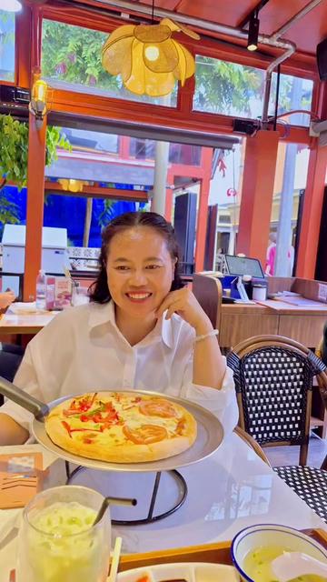 @Cendy Kejora 🇲🇨 🇸🇬