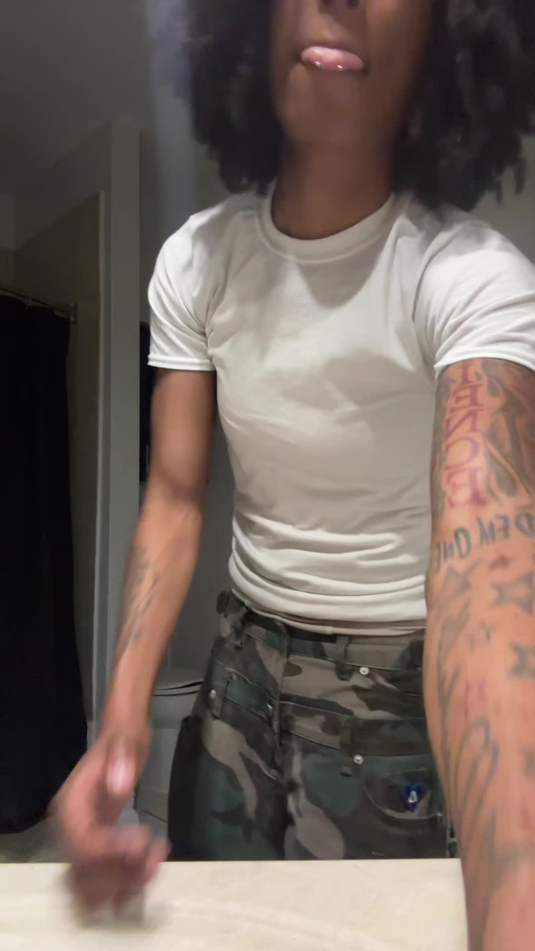 @Imd1nayah