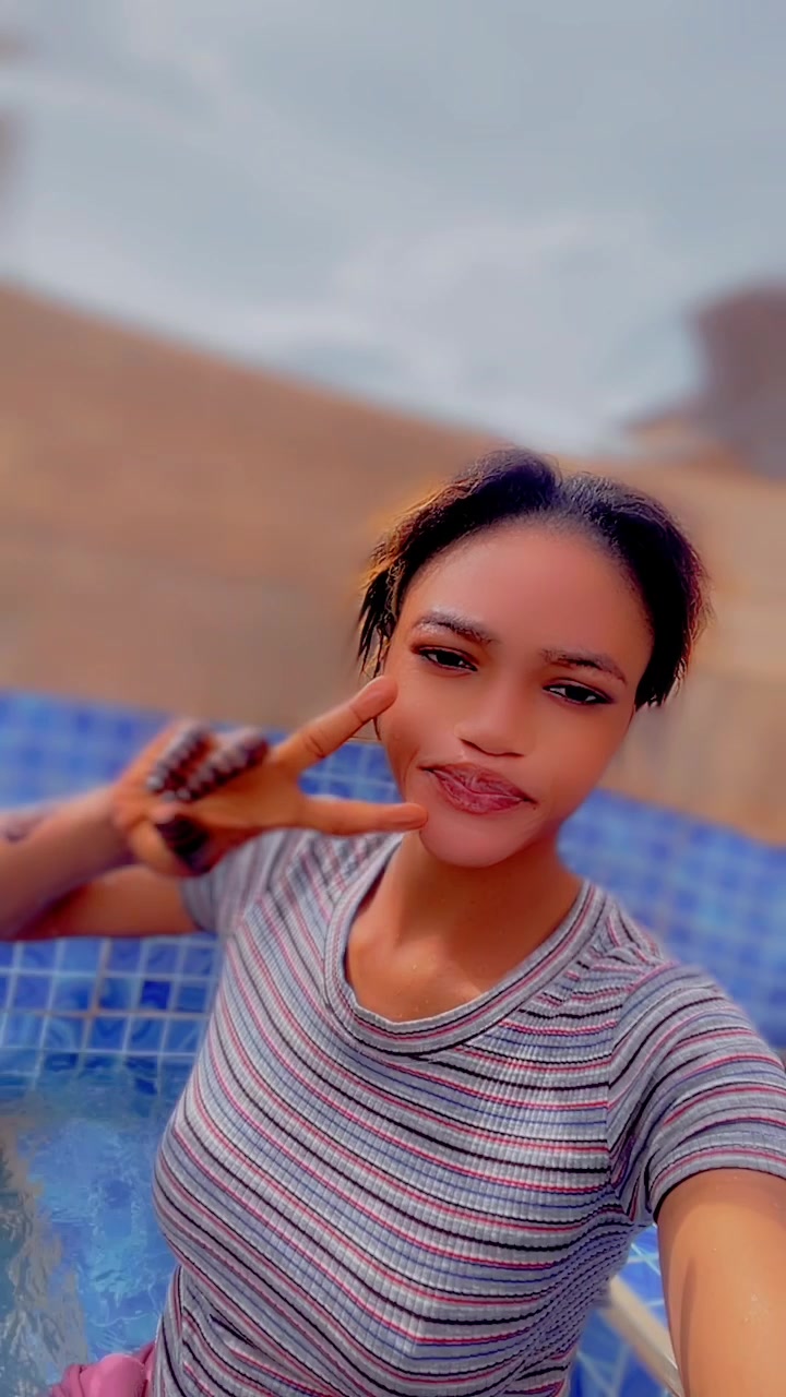 @Savage Nafi 😘🌸