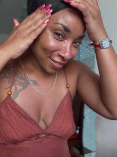 @Dezi_ray_sunshine