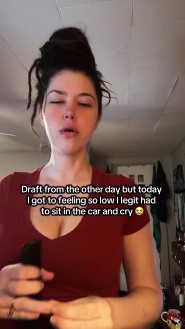 @👽