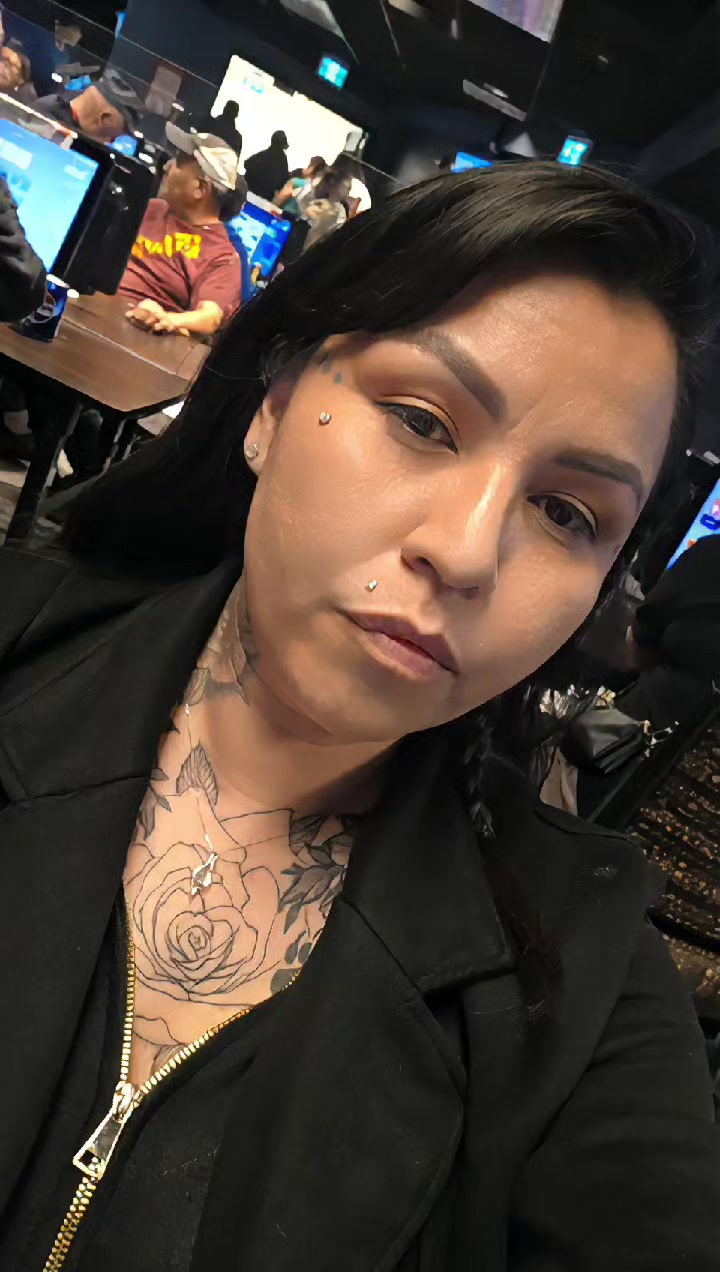 @Lala_17