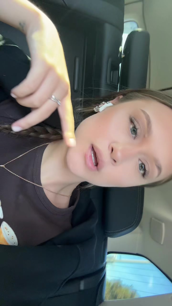 @d&aacute;ria