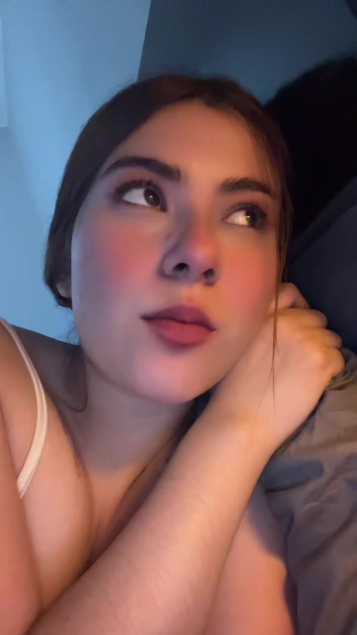 @aislinnmore