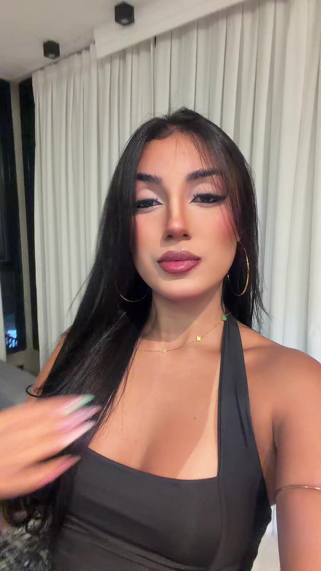 @EMILLY VAZ🧜🏽♀️