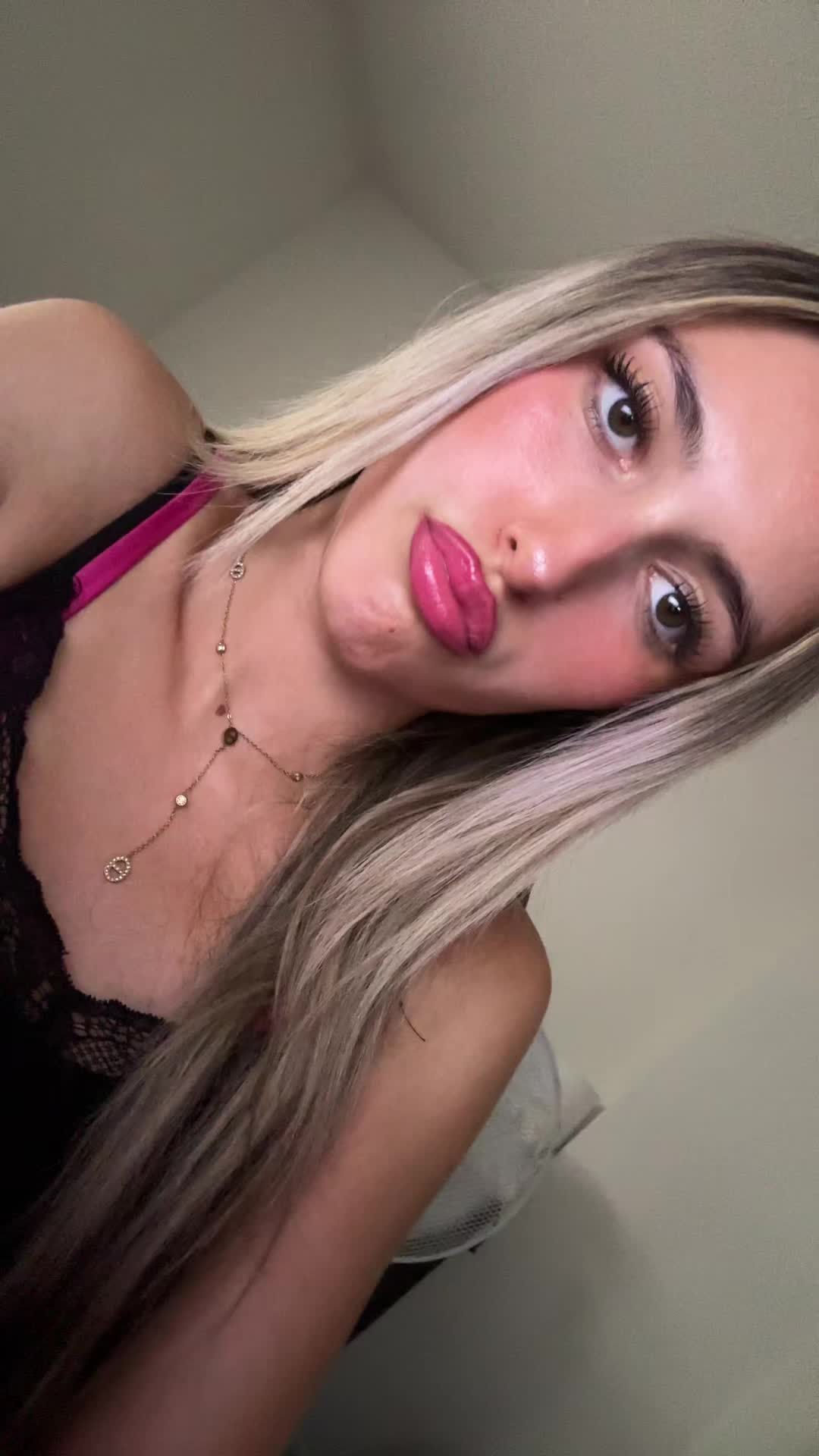 @💸