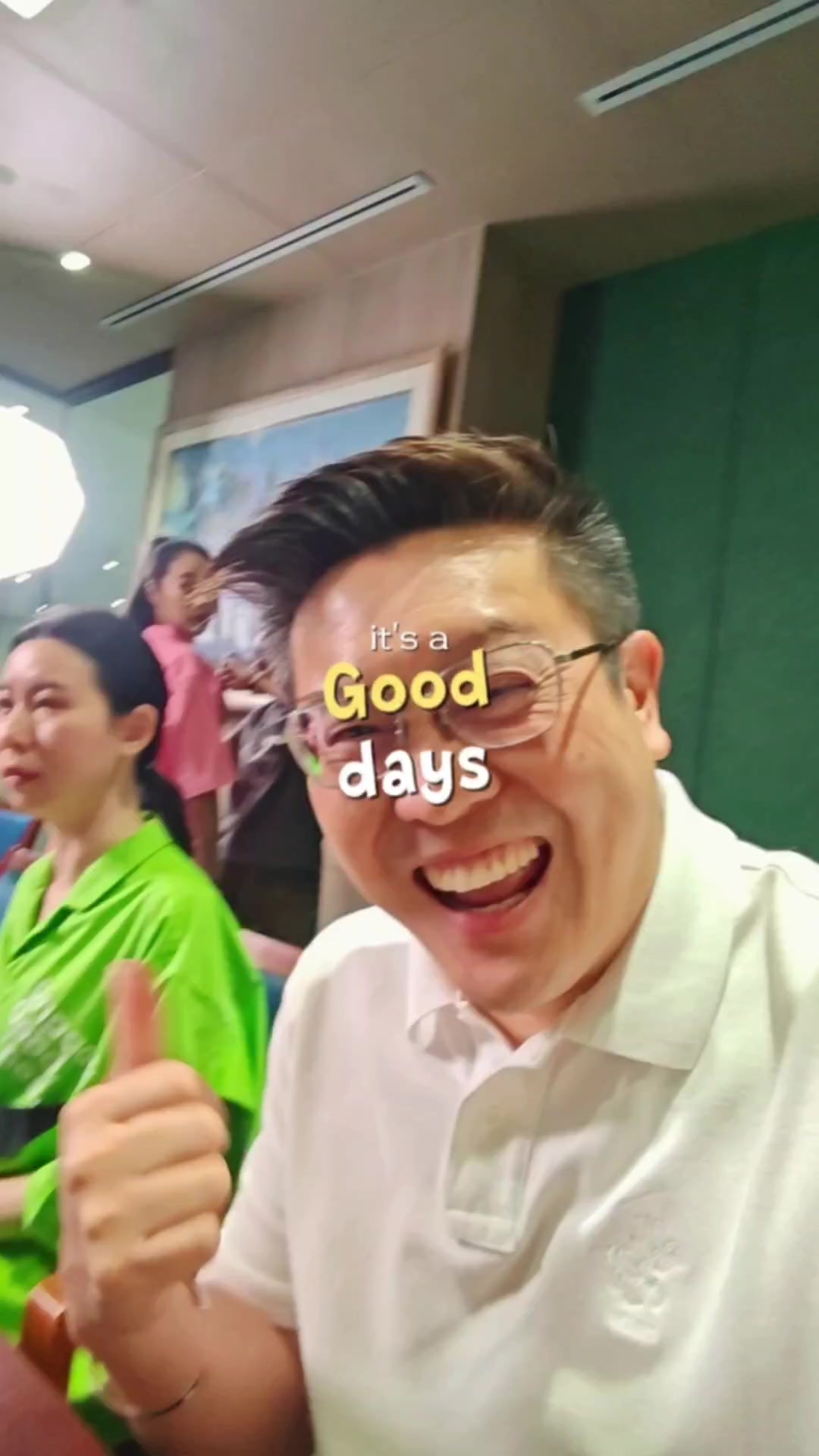 @พี่นะ | ยิ้มโลดในทุกเรื่อง