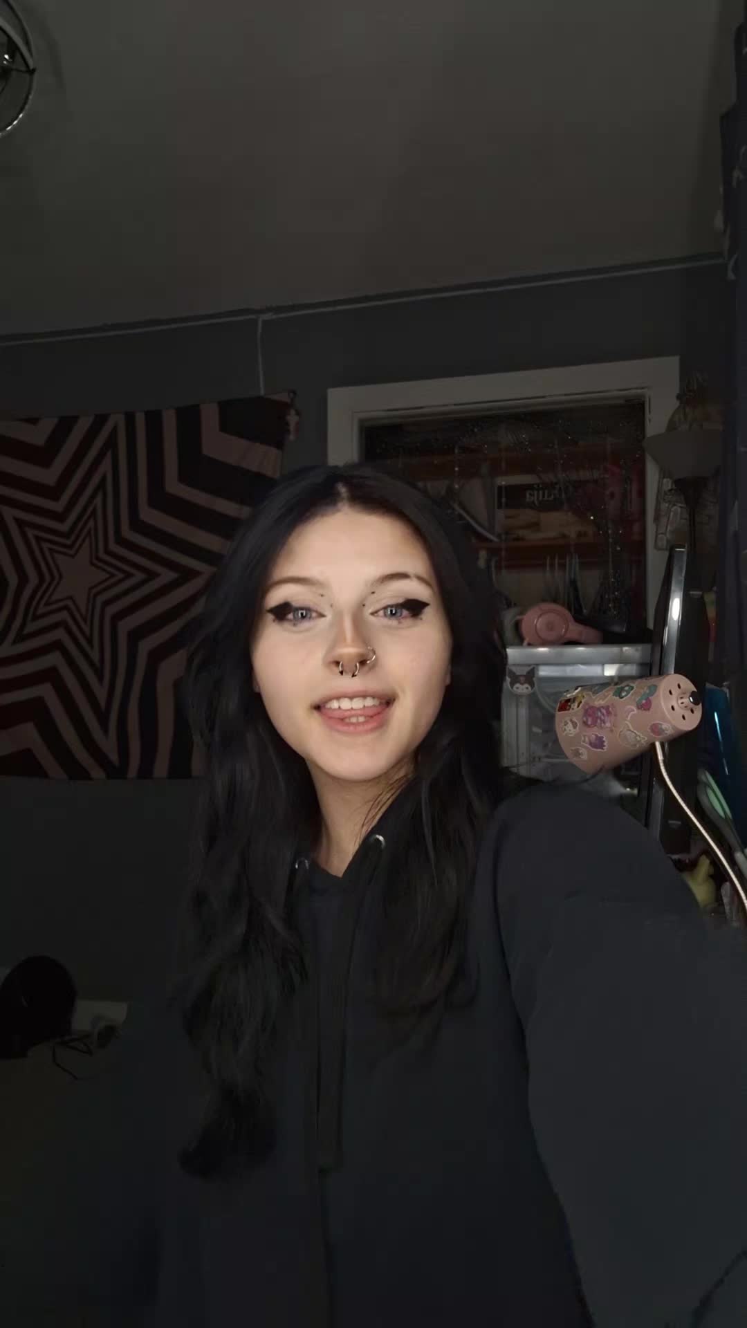 @𝓹𝓻𝓲𝓷𝓬𝓮𝓼𝓼^᪲𝓶𝓮𝓵𝓸𝓭𝔂