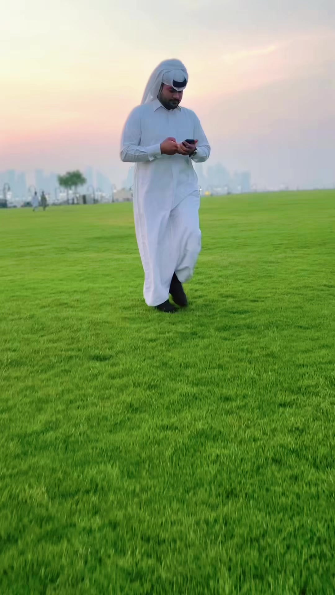 @Nowsad🇧🇩🇶🇦🦅