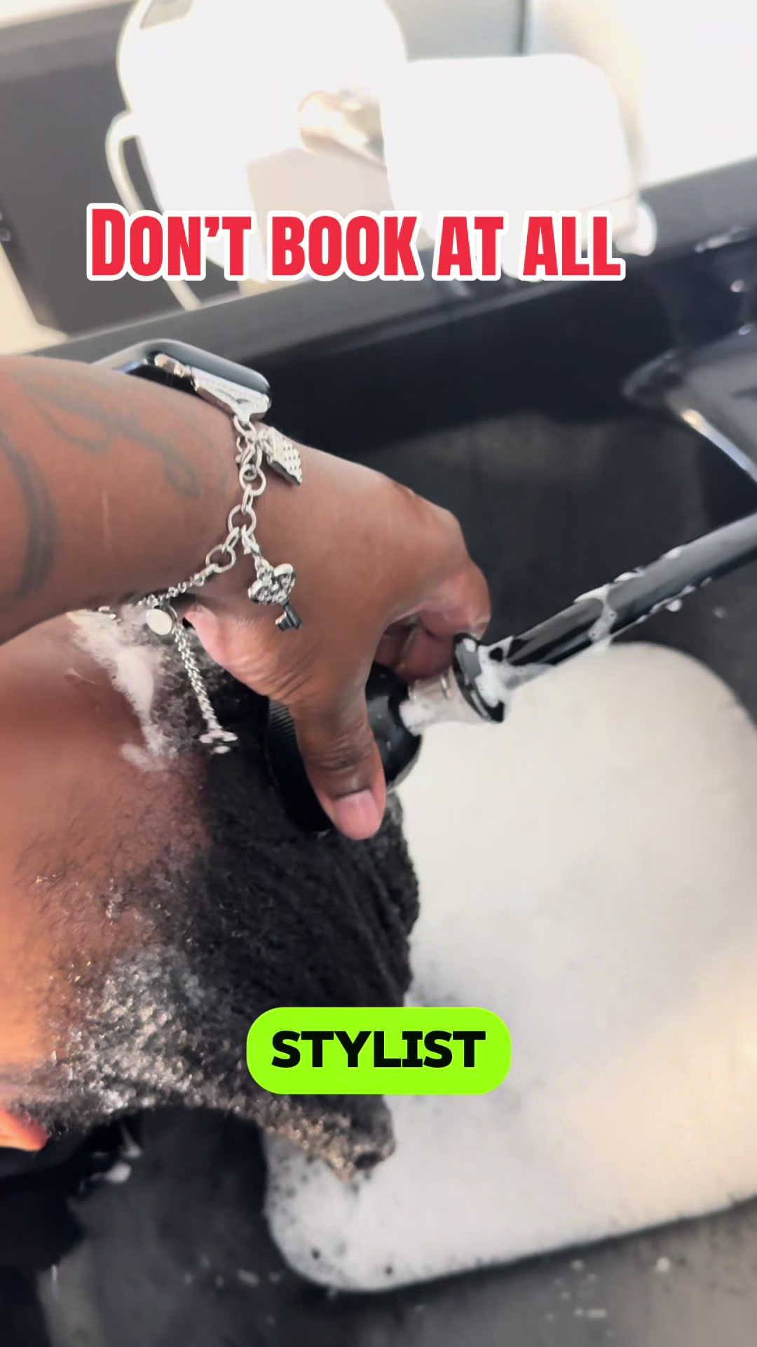 @Miraclehandz