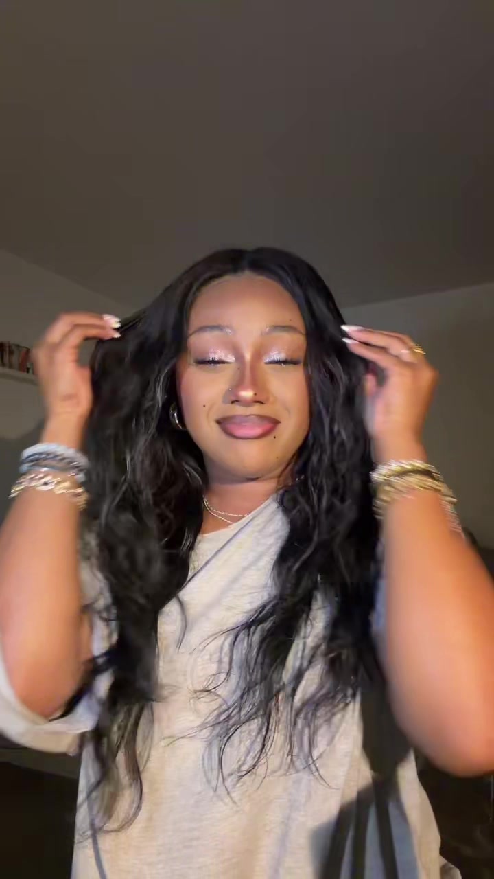 @AliciaHss