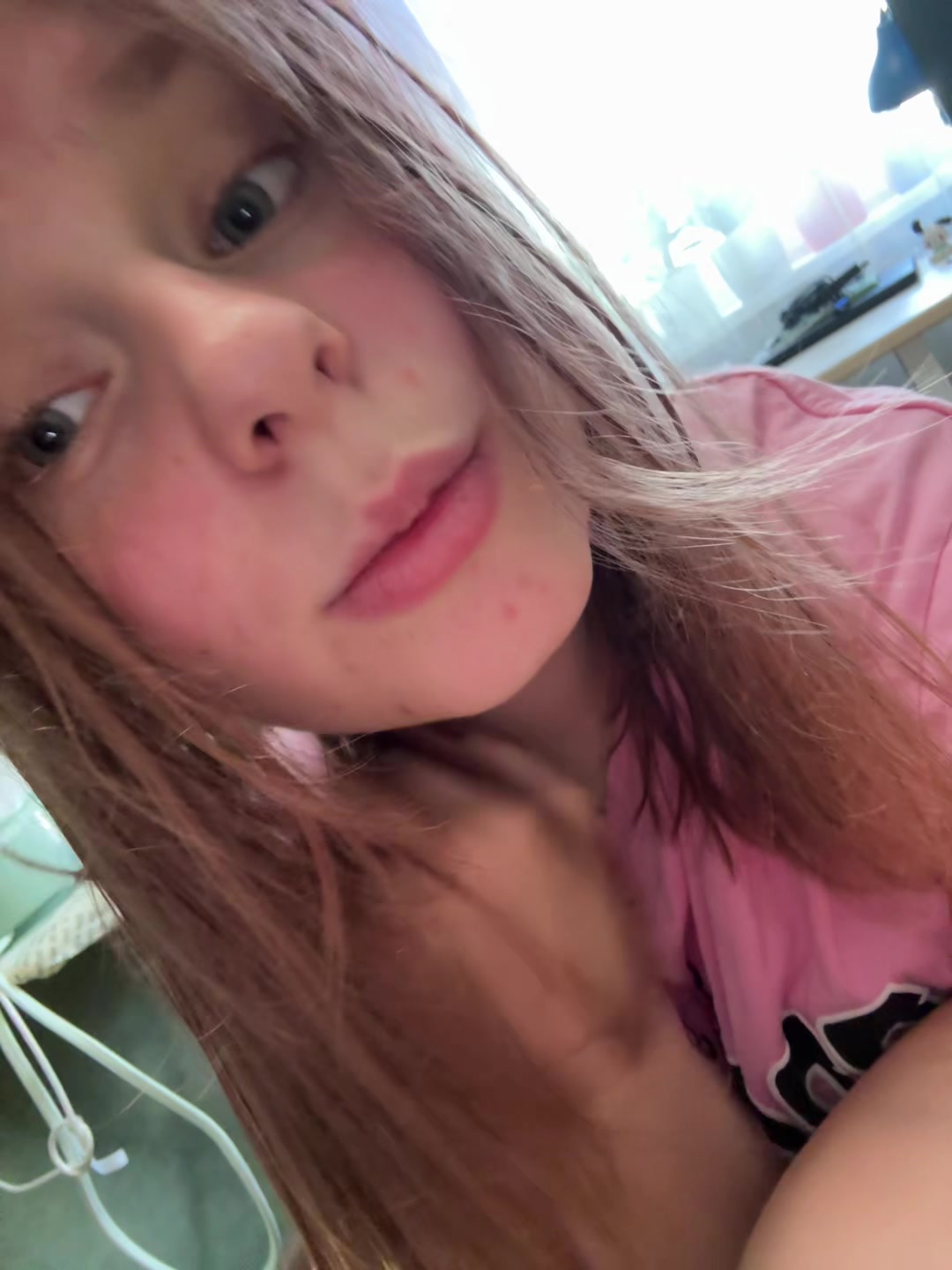 @🦖