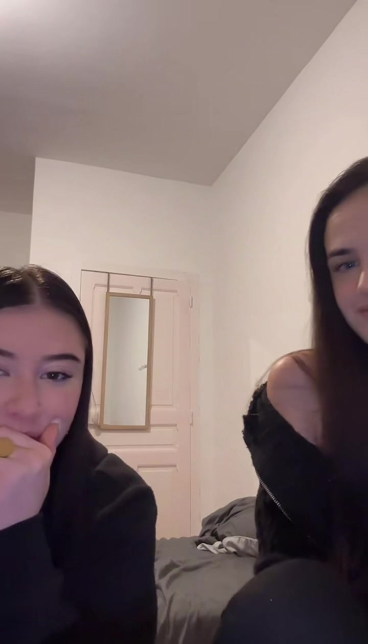 @Alexia_Bli