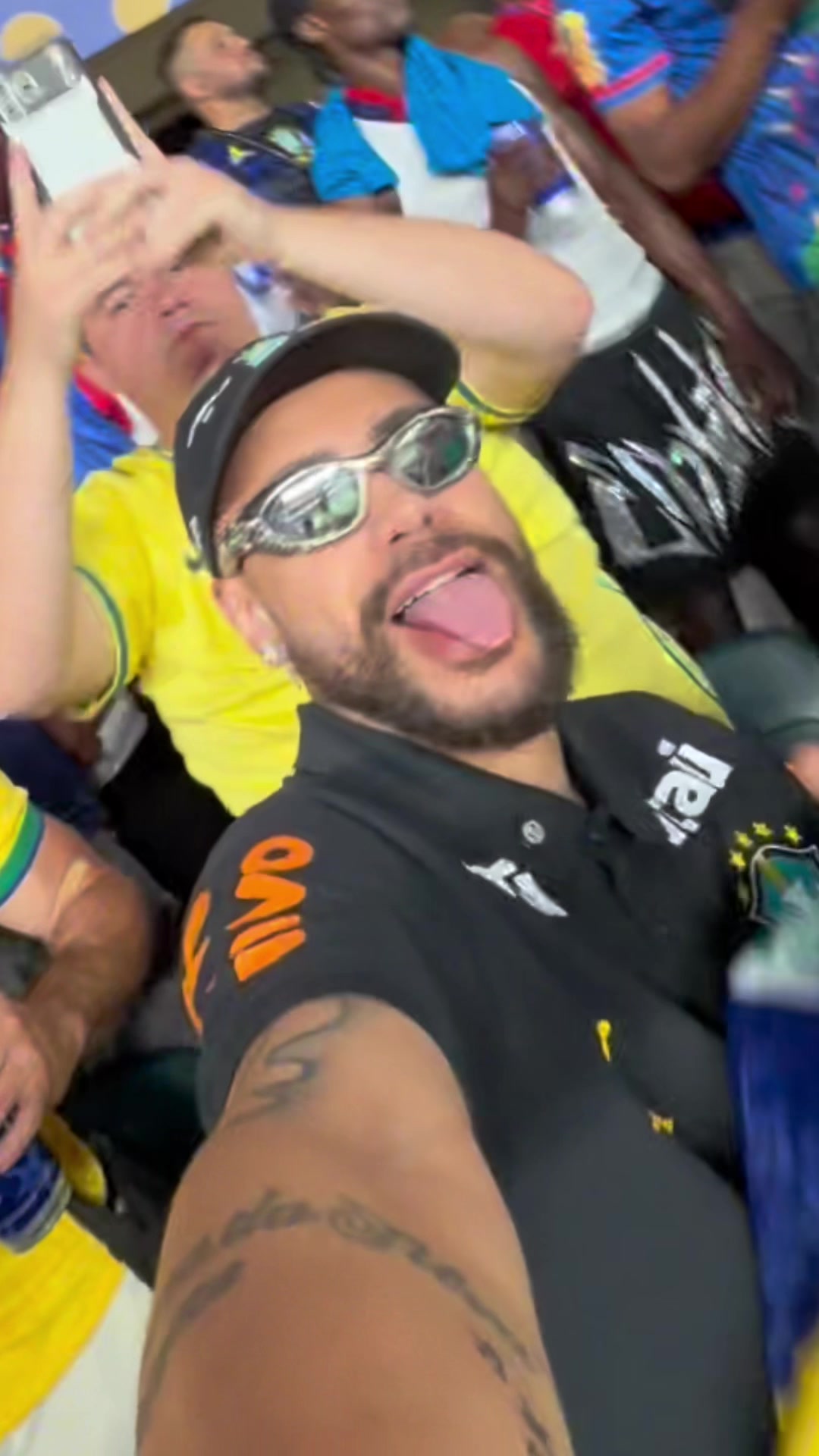 @Ney