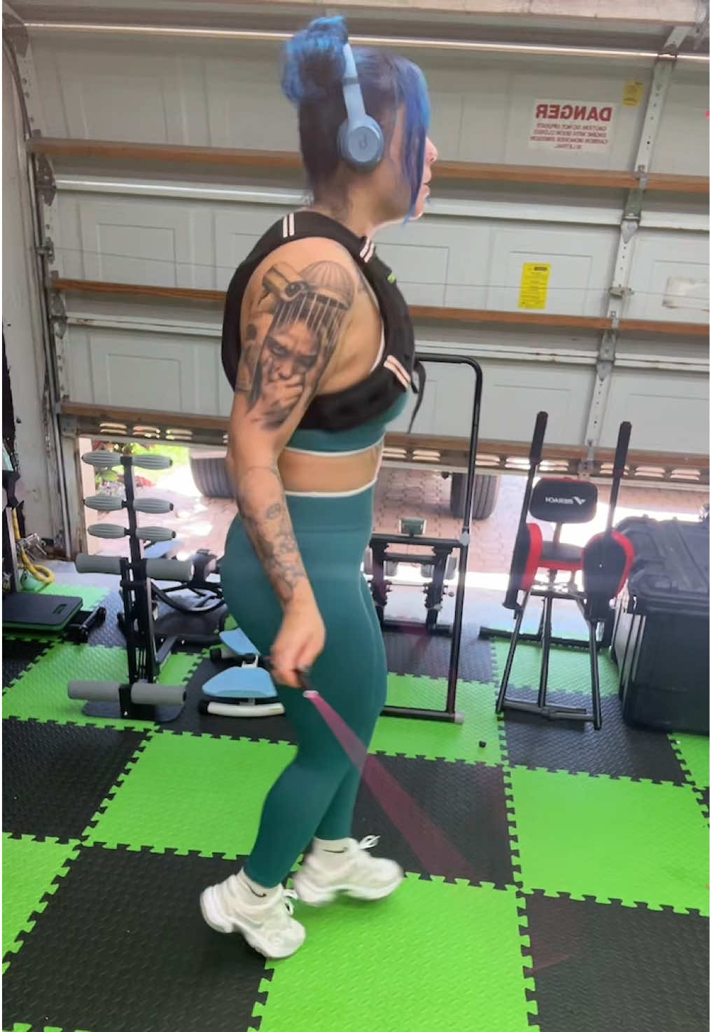@Jumpingwithgee