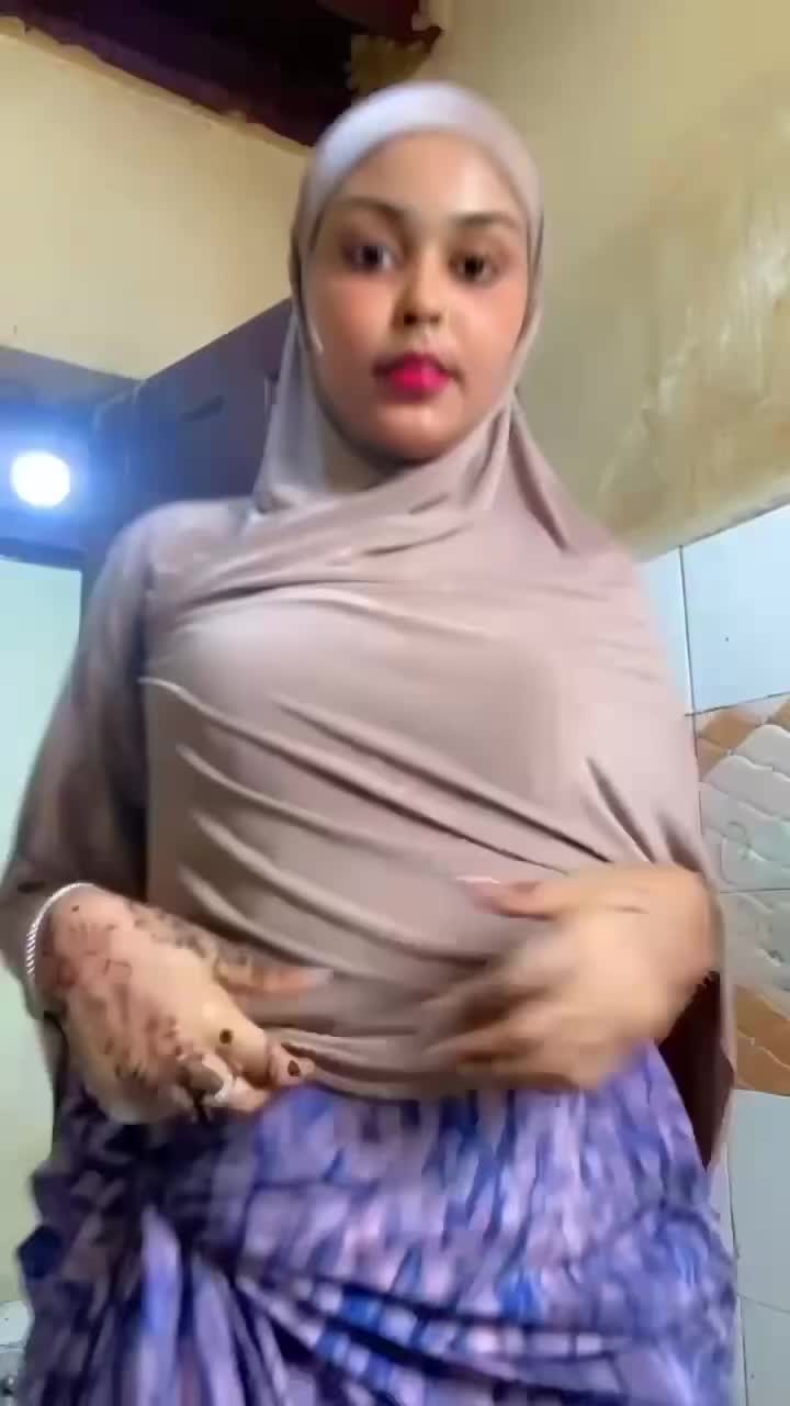@Axlaam model