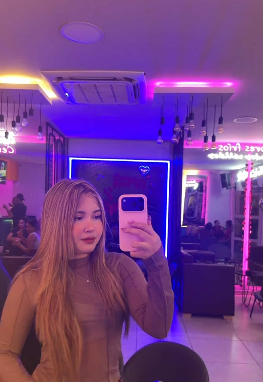 @rousita🪭